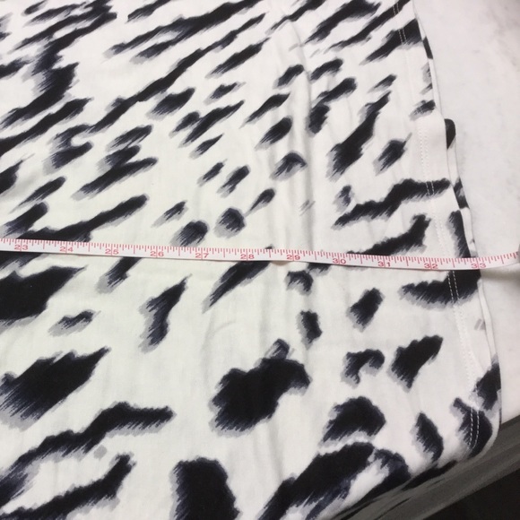 Kensie Animal Print Long Sleeve Dress - Picture 8 of 8